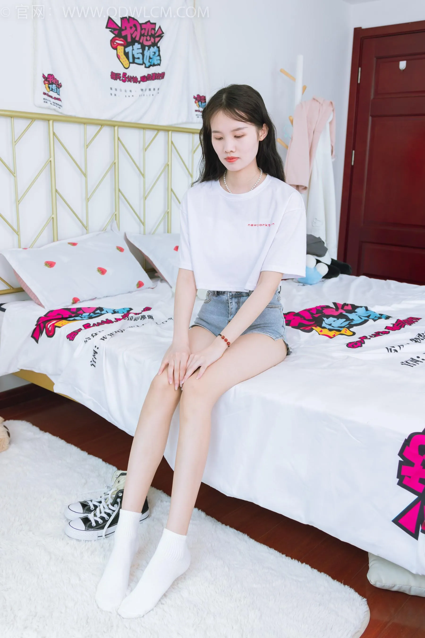 物恋传媒 NO.1559 颜颜-人来人往 [151P]插图6